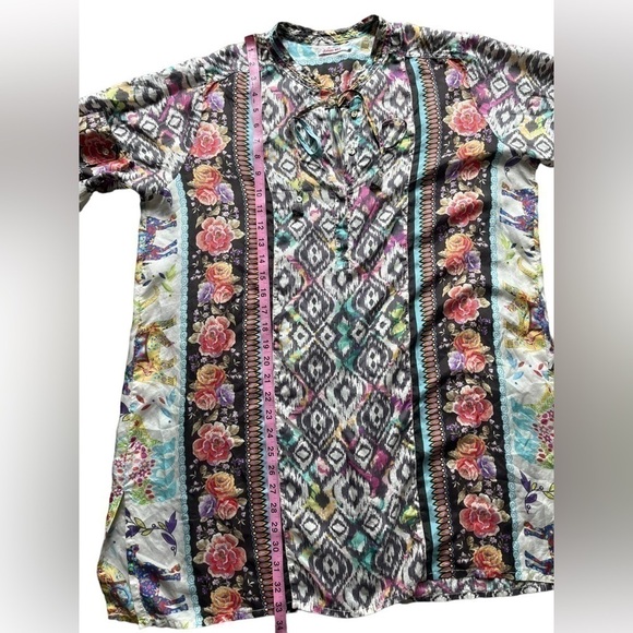 Johnny Was silk print Nanette Tunic top, size large. - Picture 6 of 12